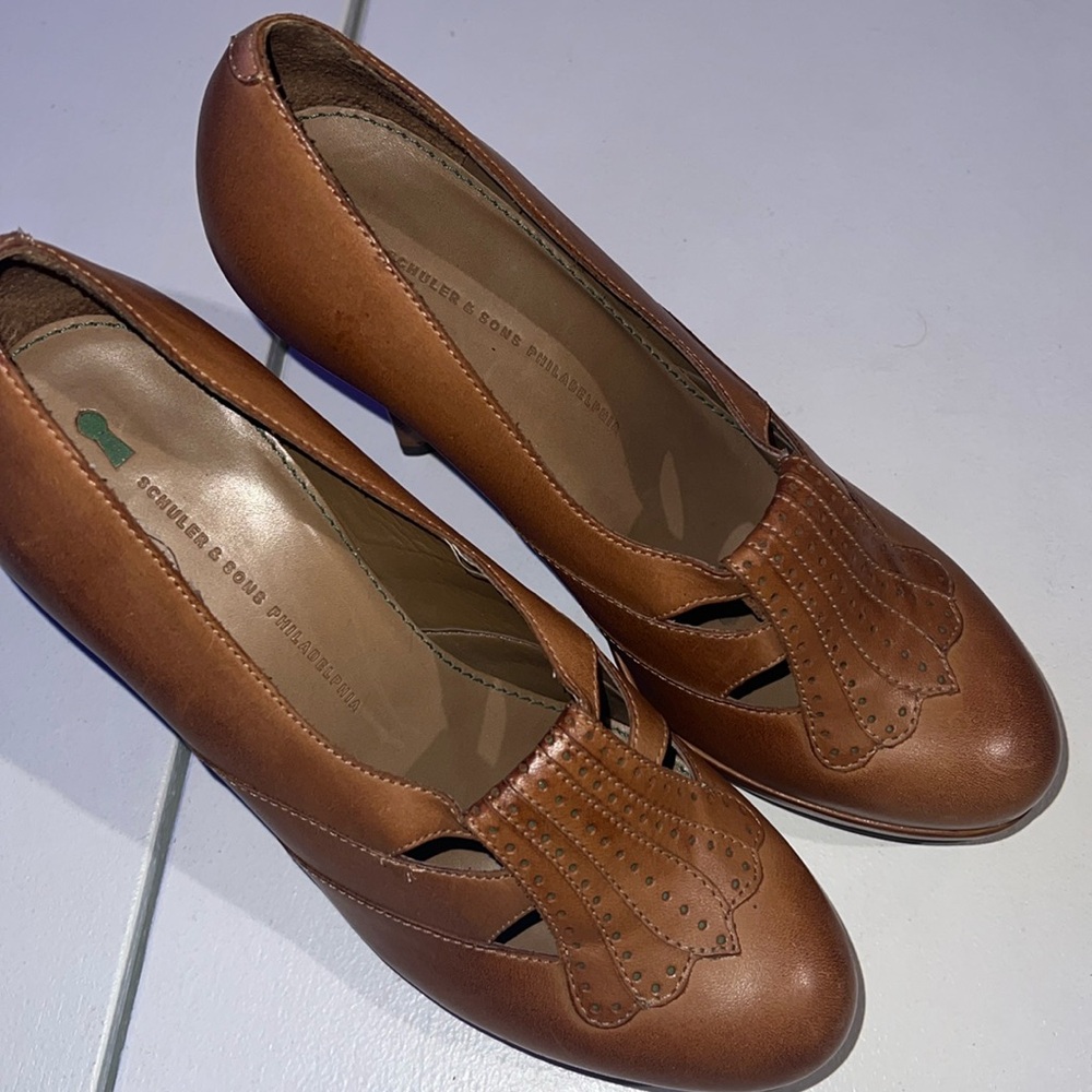 Anthropologie SCHULER & SONS Brown Perf Leather Platform Heels Pumps Brazil Sz 7